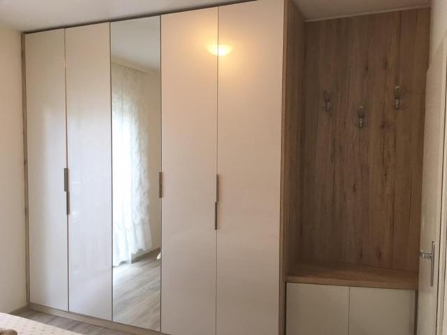 Apartment Mirella ウマグ エクステリア 写真