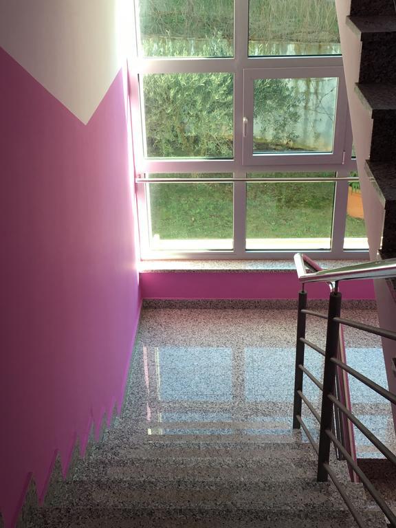 Apartment Mirella ウマグ エクステリア 写真